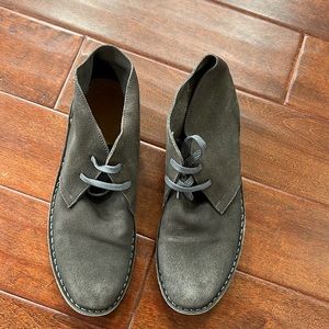 JT  Jack threads mens suede shoes